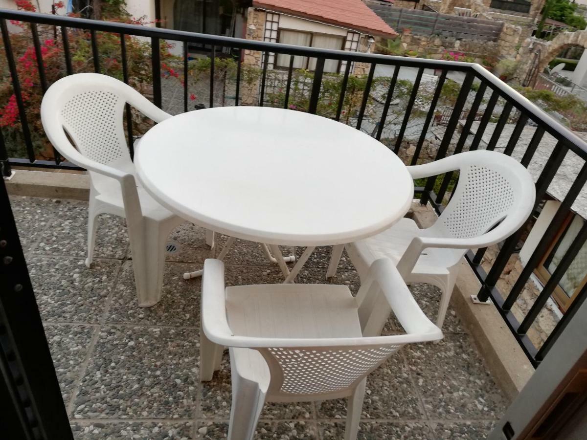 Luxury Apartment In Light House Beach Pafos Exterior foto